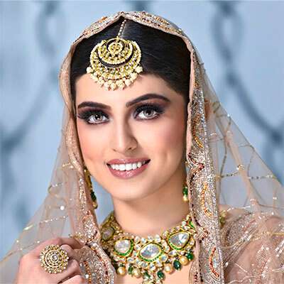Lakme salon bridal makeup reviews 2025